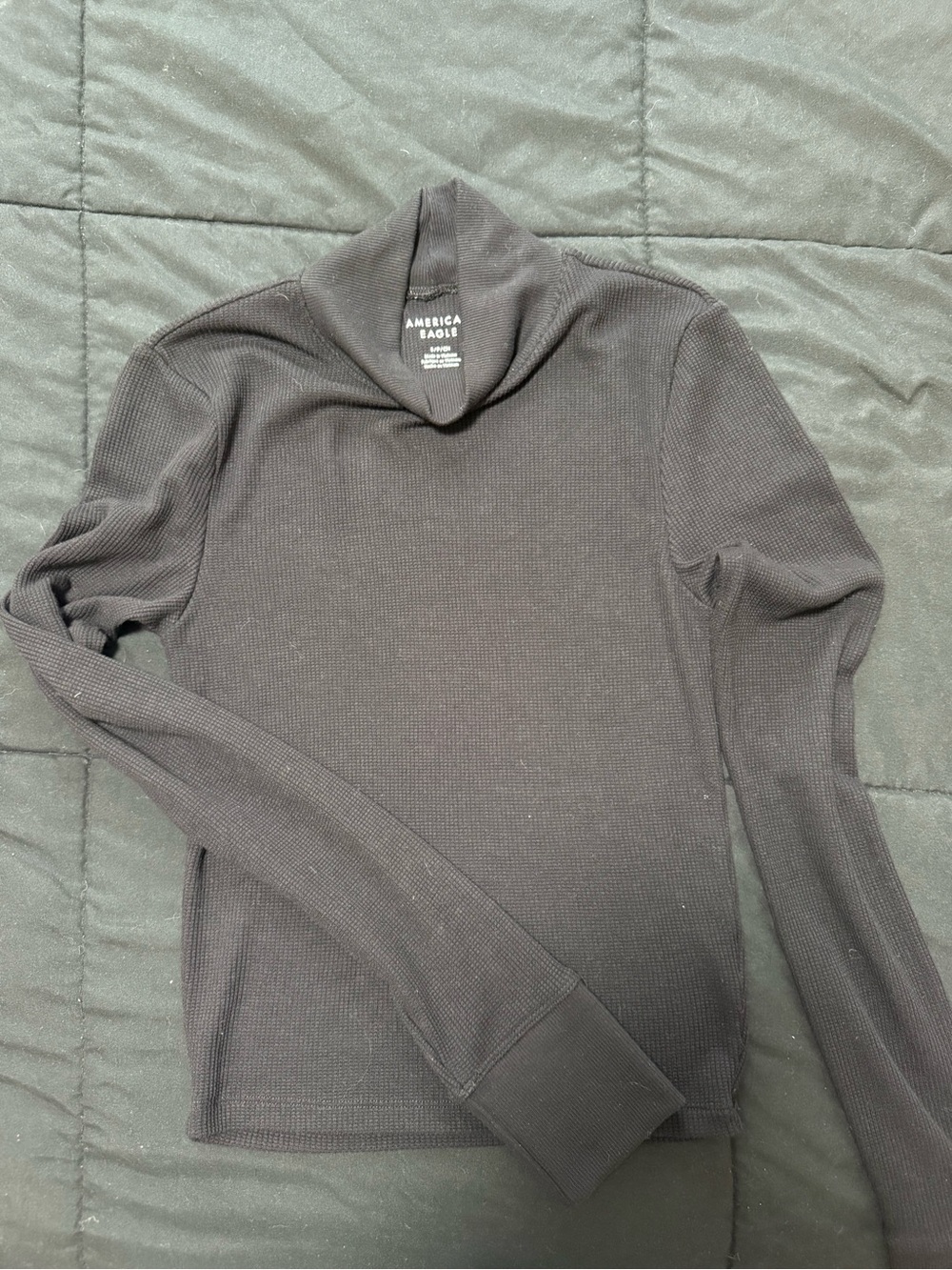 American Eagle Outfitters Black Ribbed Turtleneck Sweater